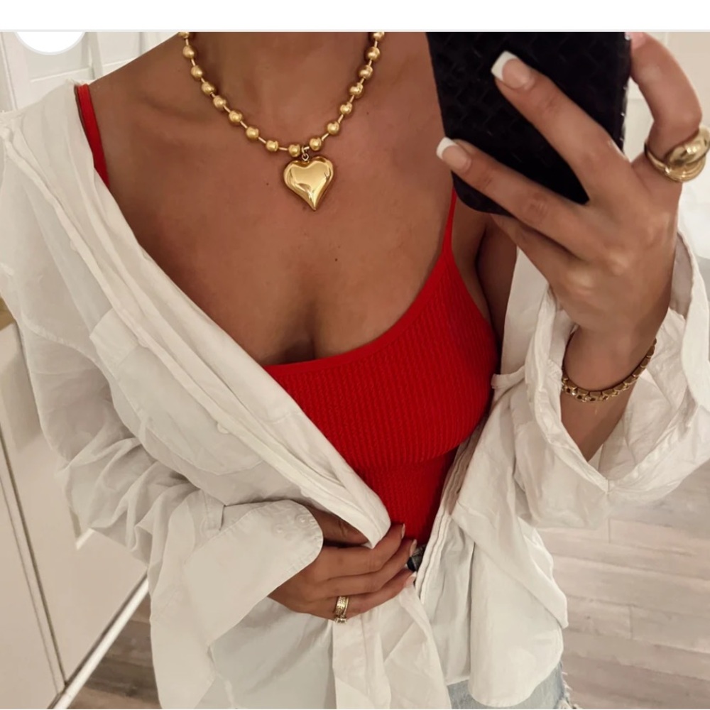 New Chunky Gold Designer Heart Necklace! 
Mother’s Day deal 🌹🌹